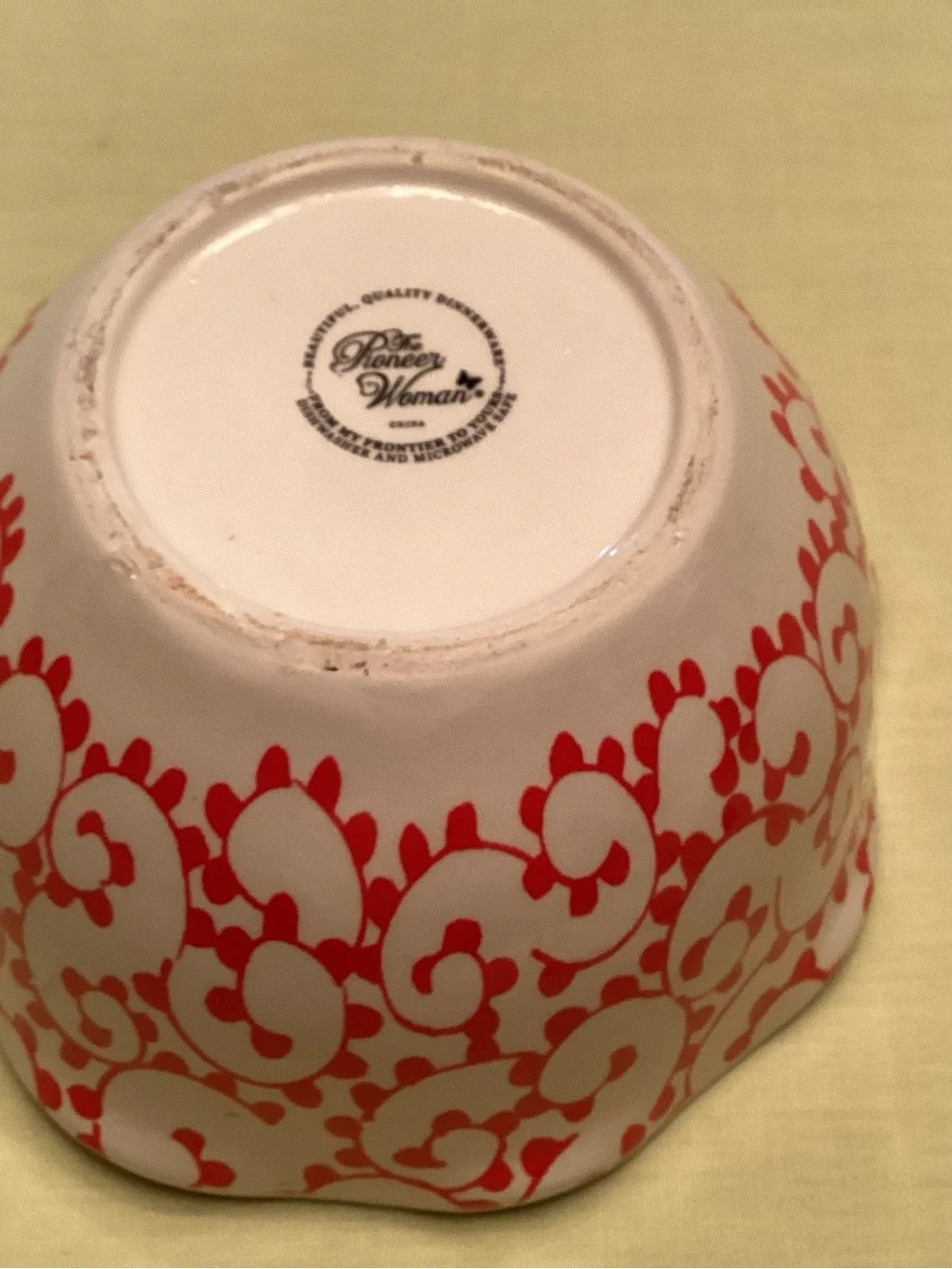 Pioneer Woman Flea Market Swirl Red White Stoneware Bowl